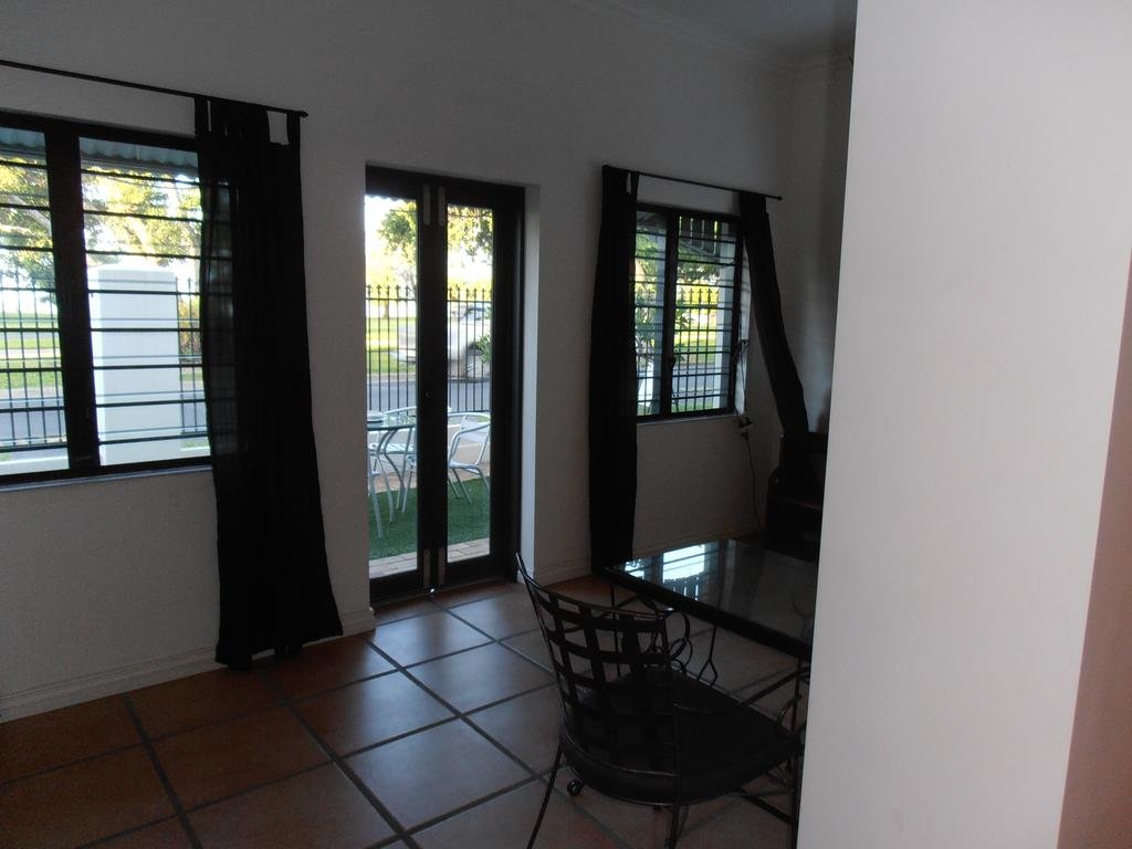 Floriana Villas — 4-Star Luxury Hotel in Cairns, Australia