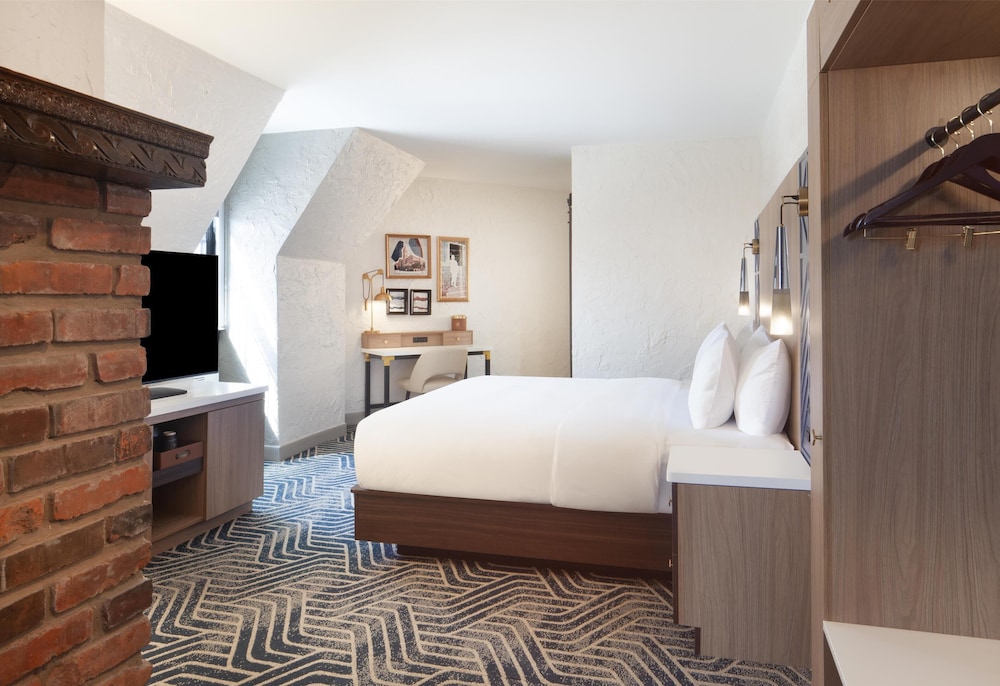 Hotel Royer Urbana Champaign Tapestry Collection by Hilton - photo 14