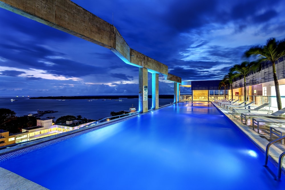 Cosmos Pacifico Hotel