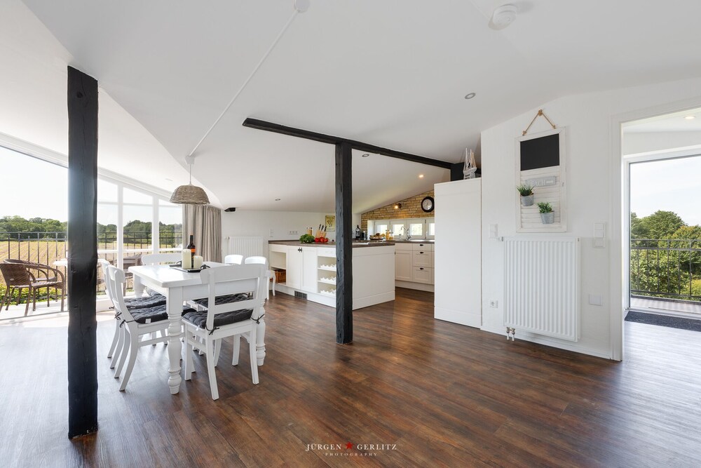Liegeplatz 1 — 4-Star Luxury Hotel in Gluecksburg, Germany