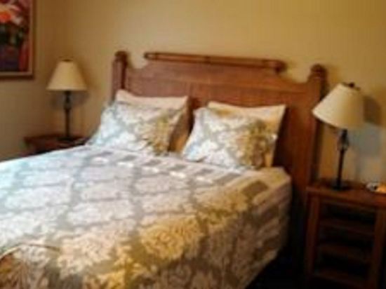 Centennial Suites & Extended Stay - photo 17