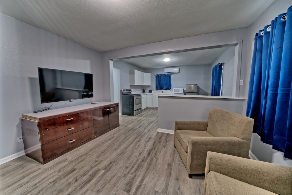 Aqua View Motel - photo 28