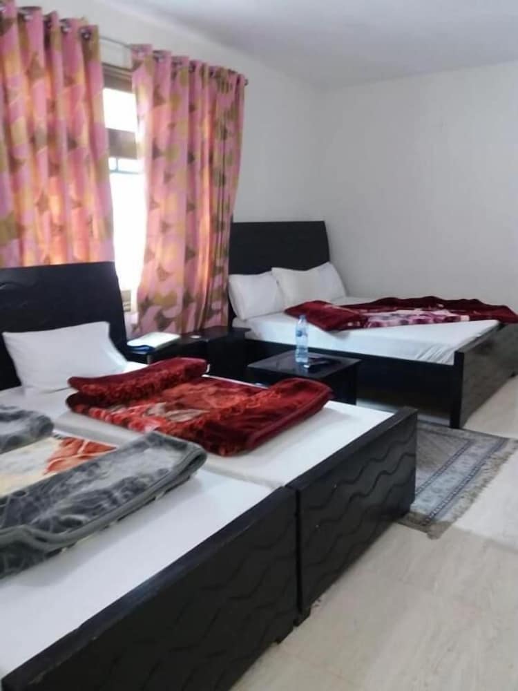 Hotel Eden Naran — Unknown City