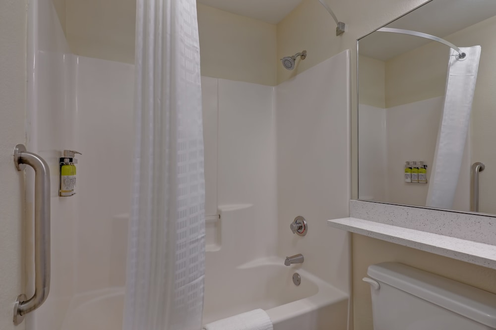 Candlewood Suites Indianapolis South by IHG - photo 24