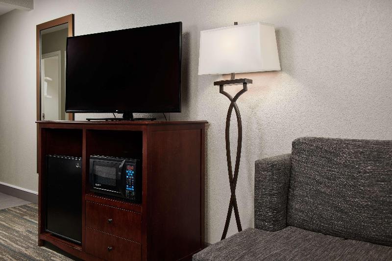 Hampton Inn Atlanta NW Cumberland - photo 18