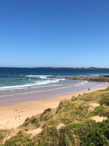 Phillip Island's Lazybirds Getaway — hotel in Phillip Island
