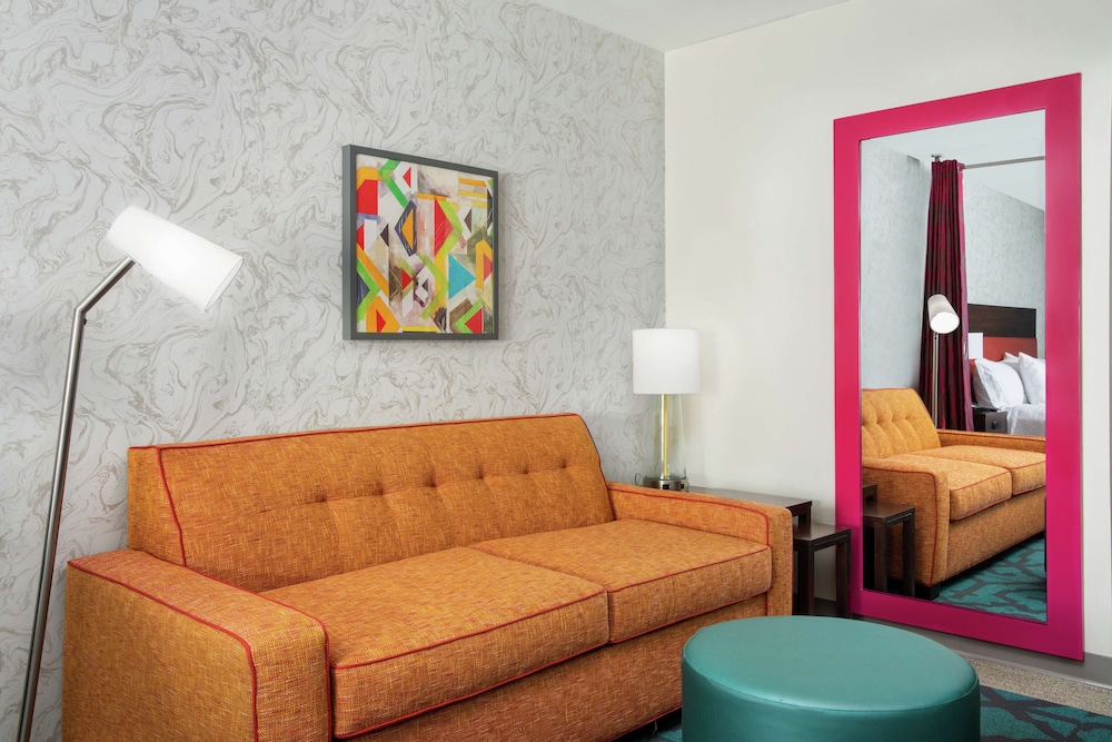 Home2 Suites by Hilton Long Island Brookhaven - photo 10