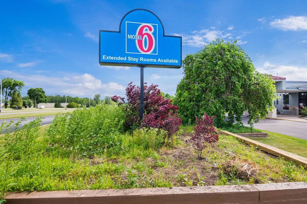 Motel6 Oriskany NY - photo 54