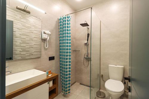 Super Stylish Apartment With Amazing Views By Wehost