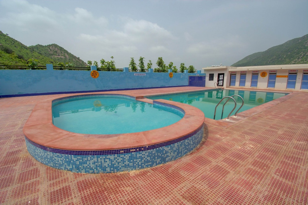 Oyo 16709 Green Valley Resort — Ajmer
