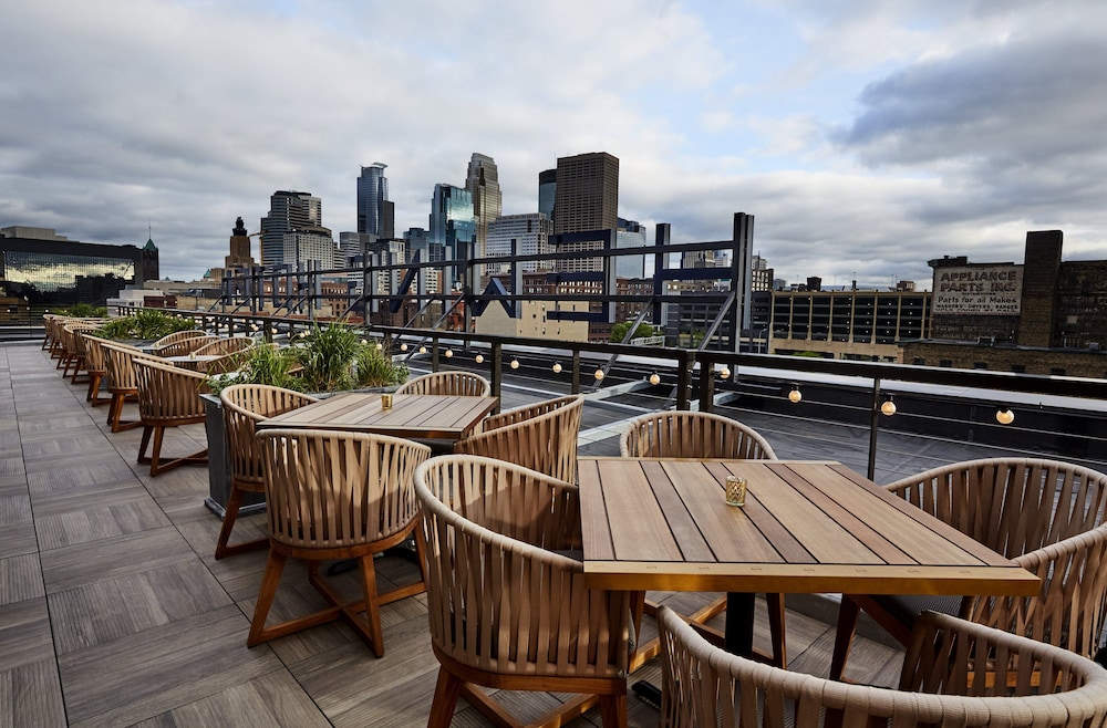 Hewing Hotel - photo 9