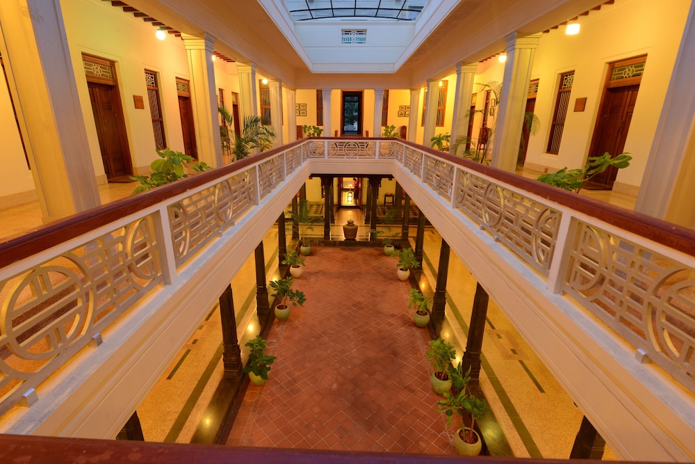 Visalam Cgh Earth — Karaikkudi