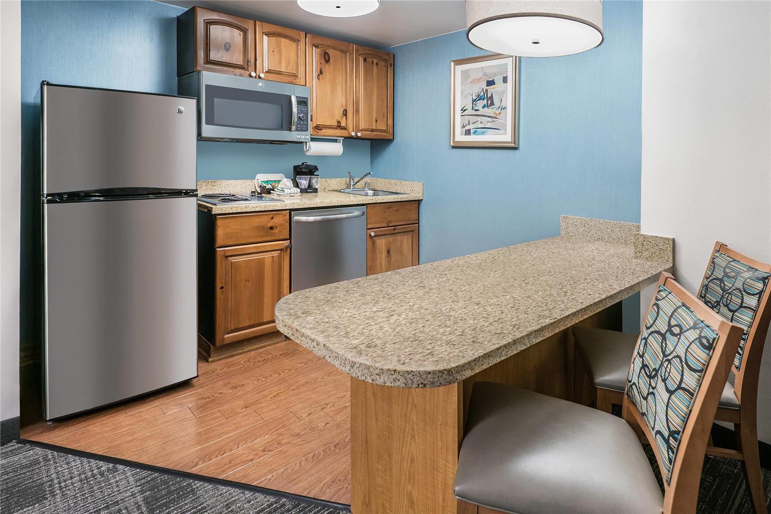 MainStay Suites Phoenix North - photo 12