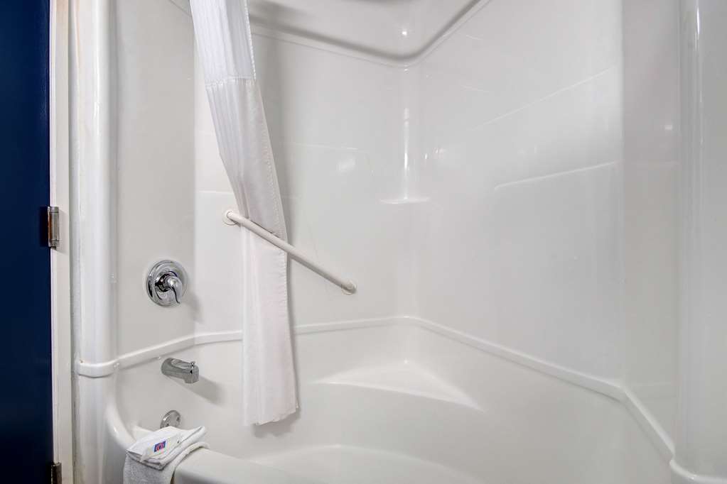 Motel 6 Pharr TX - photo 20