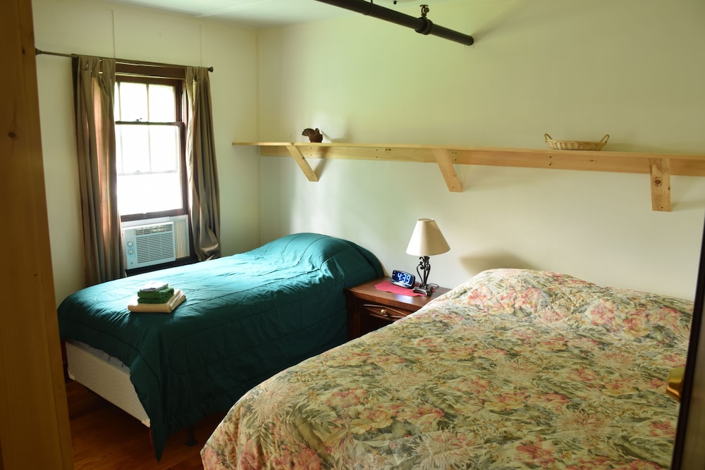 The Baseball Hotel - photo 13