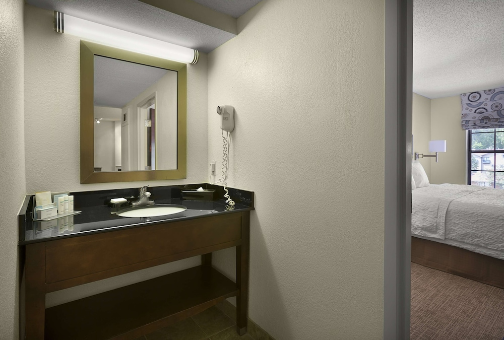 Hampton Inn Helen - photo 23