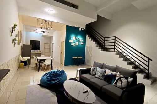 De cozy 5.0 Double storey - carbon neutral hotel in Ipoh