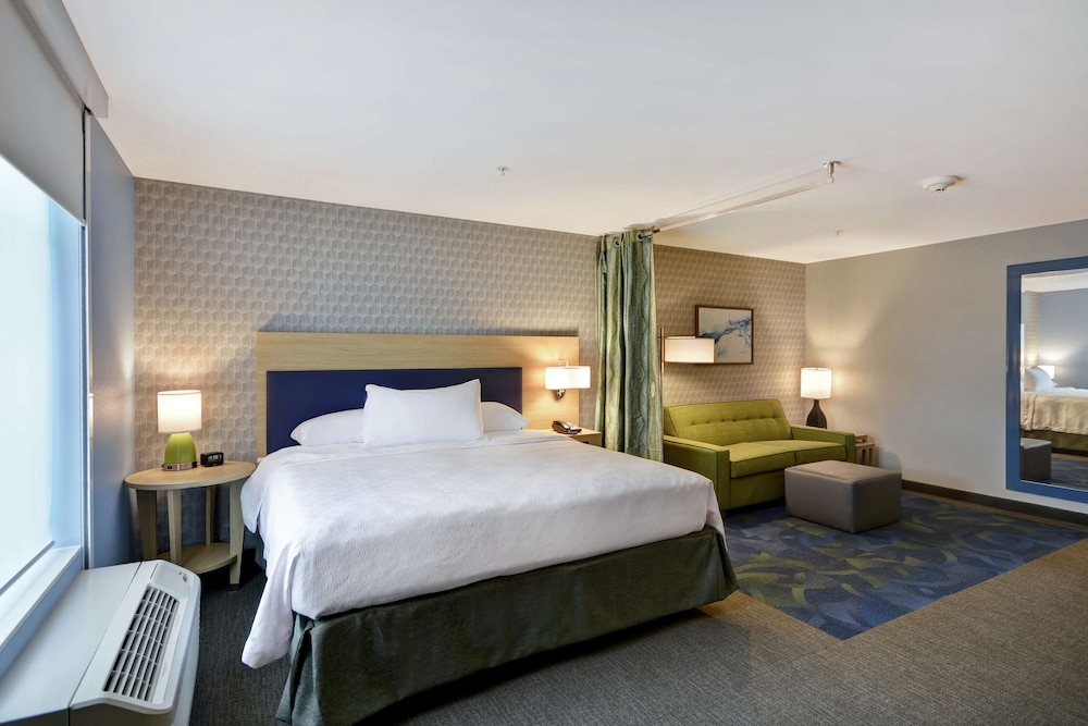 Home2 Suites by Hilton Grand Rapids North - photo 21