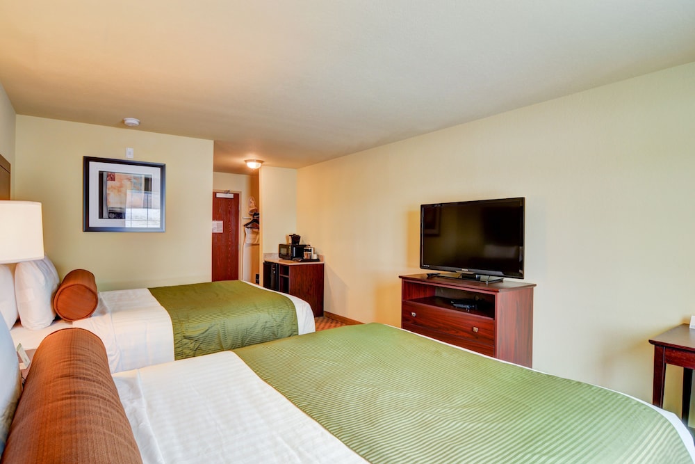 Cobblestone Hotel & Suites Punxsutawney PA - photo 10