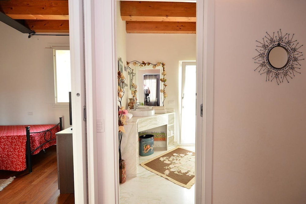 B&B Corte Barbieri — 4-Star Luxury Hotel in Dolce, Italy