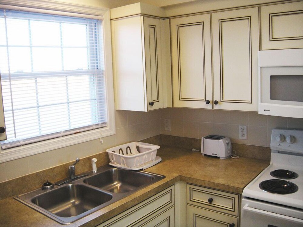Shore Stay Suites - photo 8