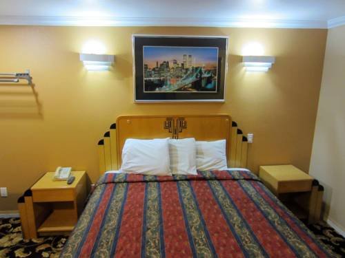 Sunrise Inn Gardena — Gardena — photo 3