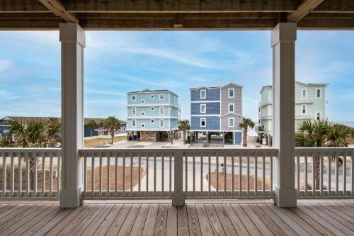 Pier Walker by Oak Island Accommodations - photo 16