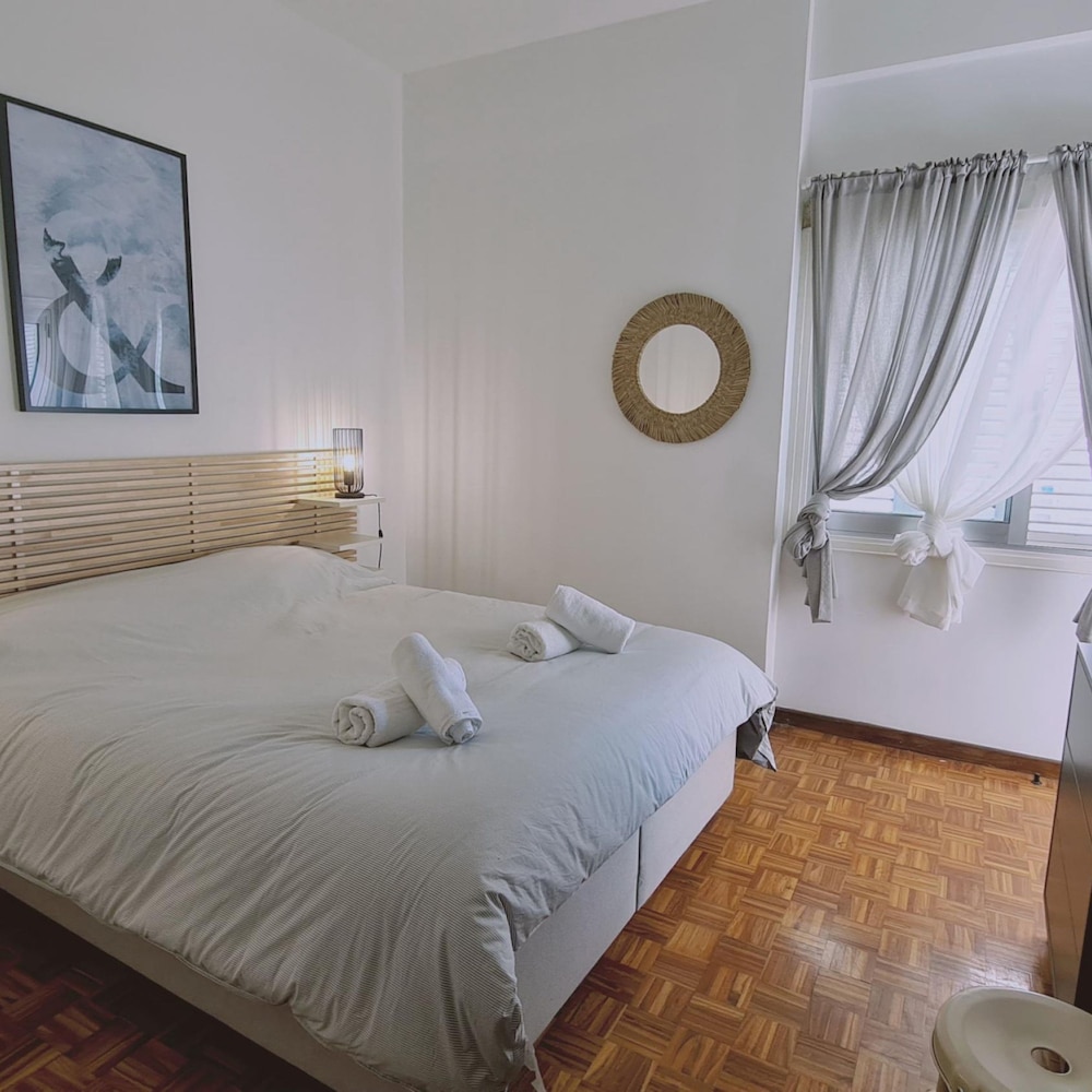 19 LCA Stay Antique Apartment