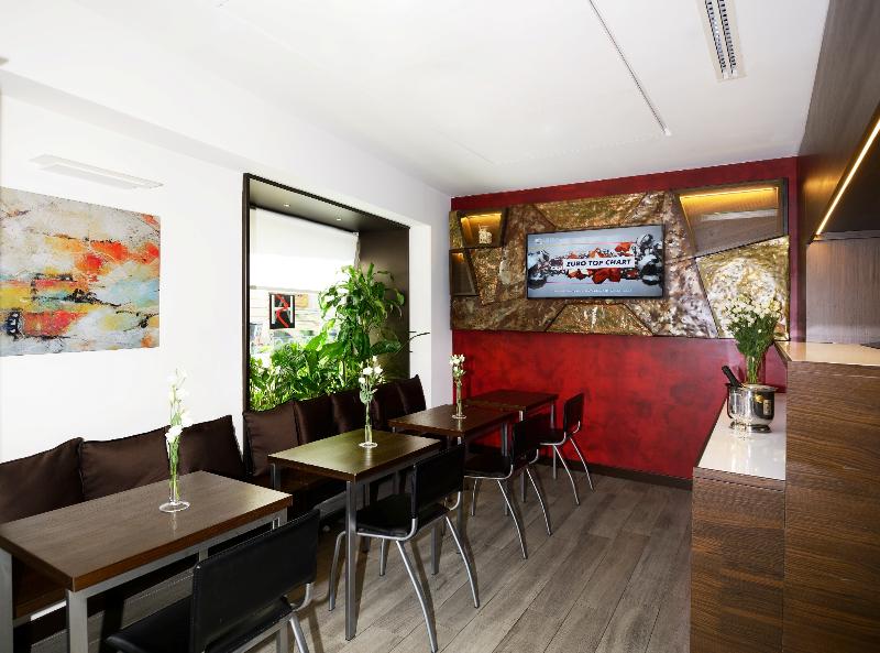 Trevi Collection Dependance