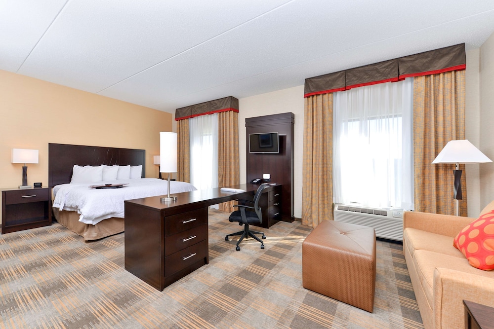 Hampton Inn & Suites California University Pittsburgh - photo 17
