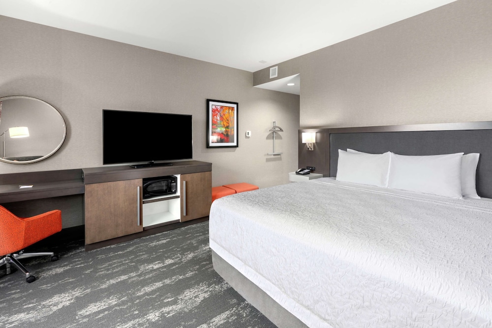 Hampton Inn & Suites Spokane Downtown South - photo 15