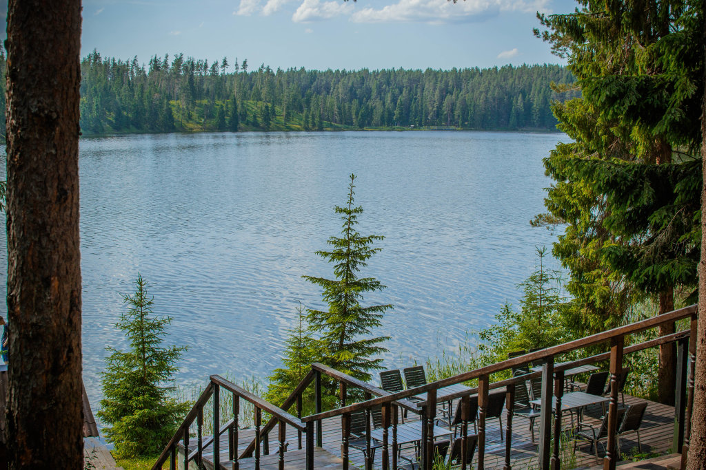 Berendeevo Tsarstvo recreation center — hotel in Valday
