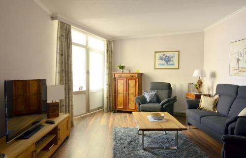 The Old Red Lion - carbon neutral hotel in Bruton
