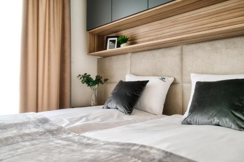 Laguna Beskidów Resort Apartament A28 Premium — 4-Star Luxury Hotel in Zarzecze, Poland