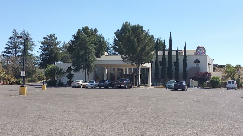 Mariposa Hotel - photo 38