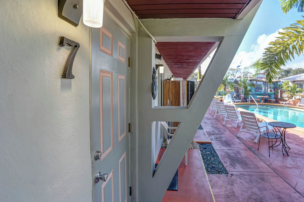 Green Seas Motel - photo 130