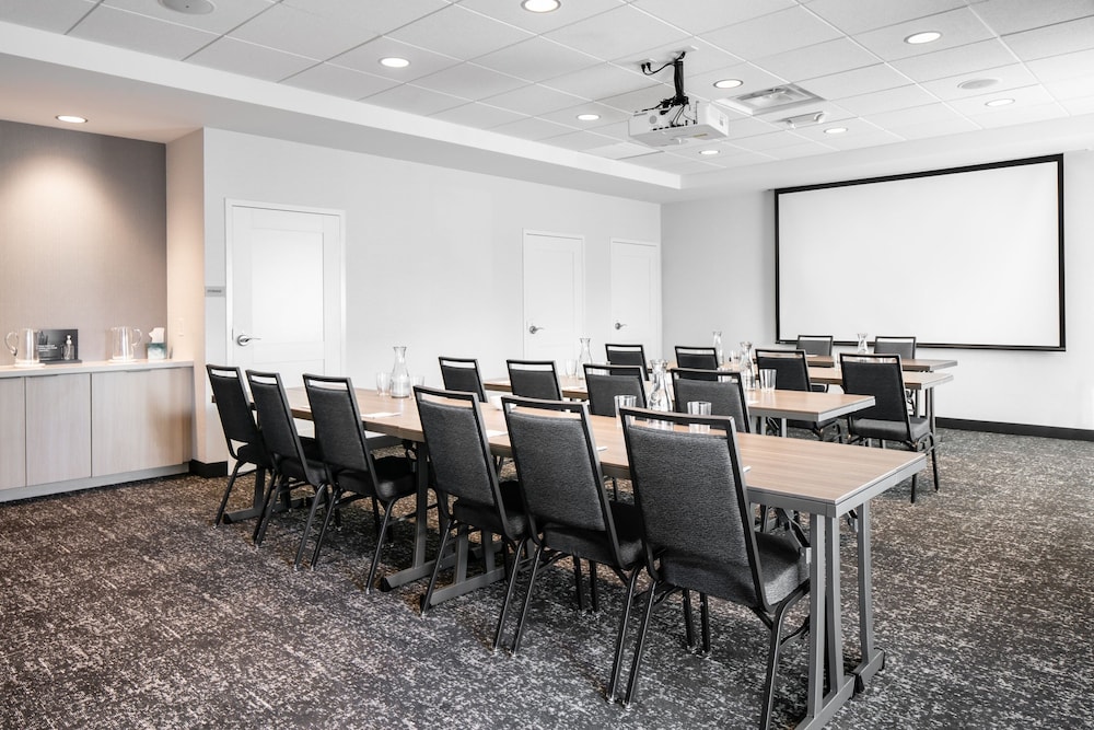 TownePlace Suites by Marriott Madison West Middleton - photo 31