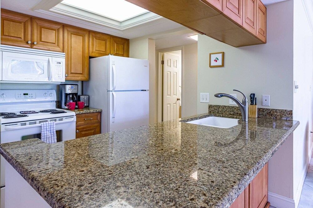 Midnight Cove Ii Bldg 7: Top Floor With - photo 11