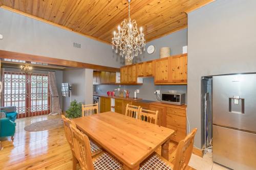 Escape to tranquility in Claremont