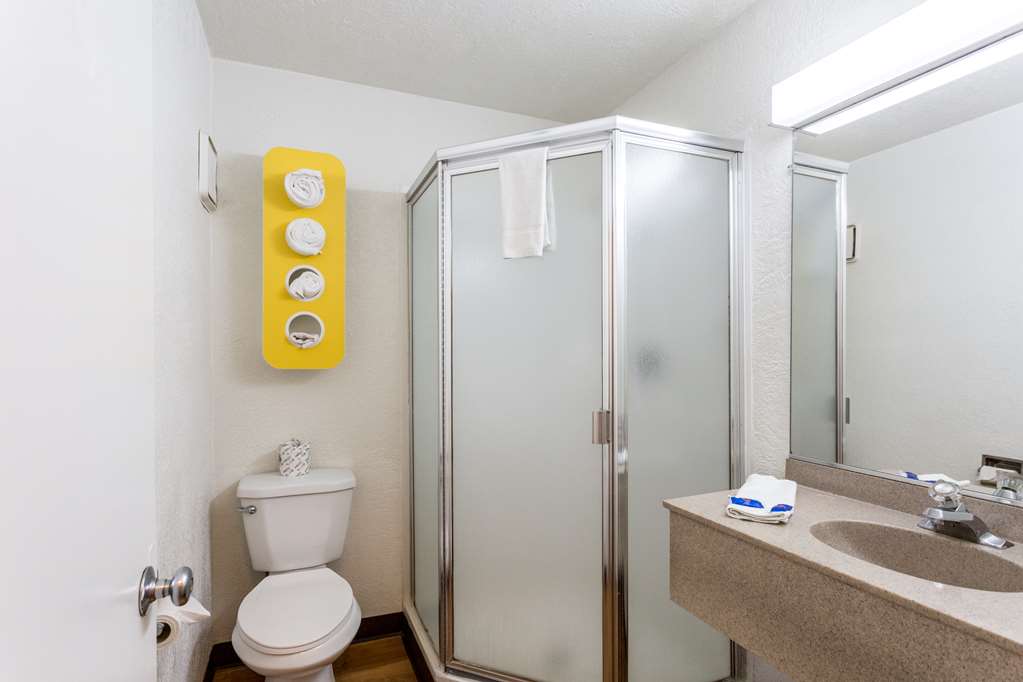 Motel 6 Albuquerque NM Northeast - photo 17