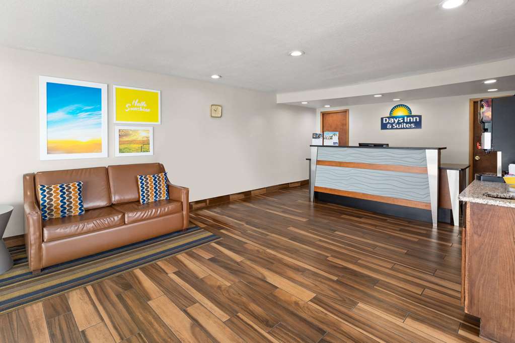 Days Inn by Wyndham Wauseon - photo 6