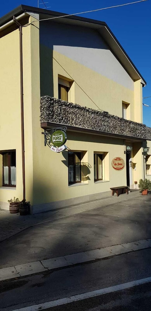 Albergo Ristorante La Perla — hotel in Imola