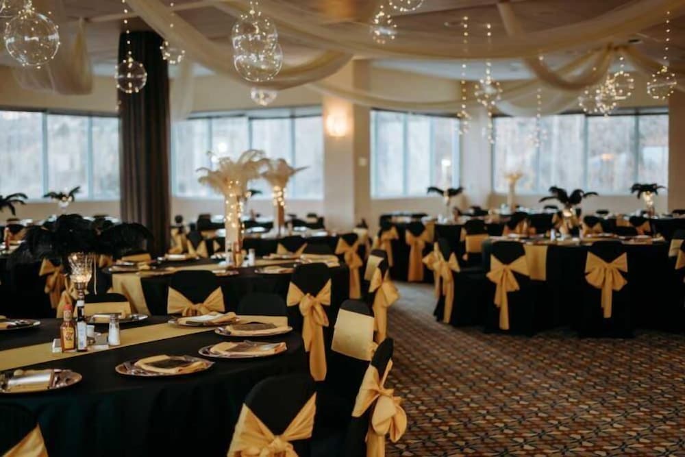 Riverwalk Casino Hotel - photo 12