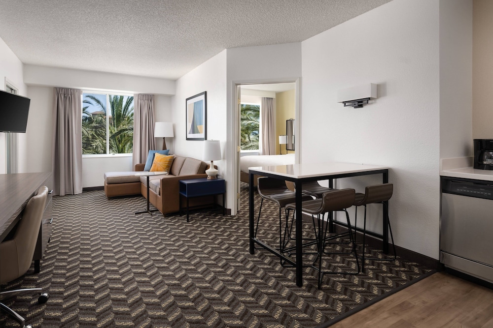 Residence Inn By Marriott Anaheim Resort Area - photo 11