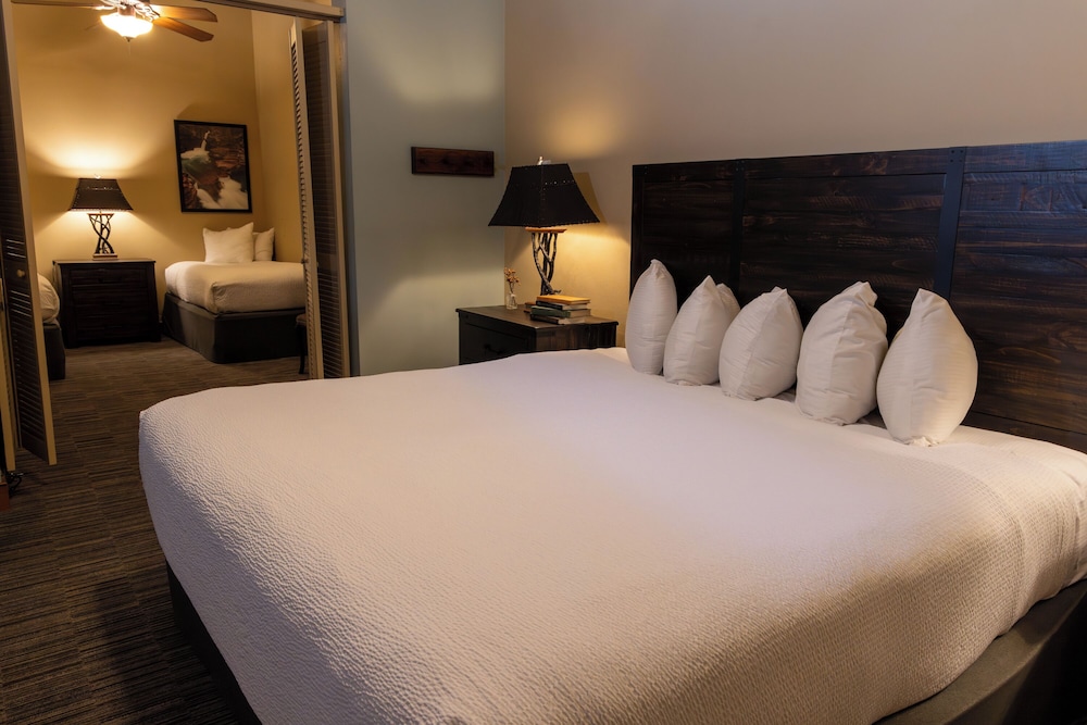 Grouse Mountain Lodge - photo 14