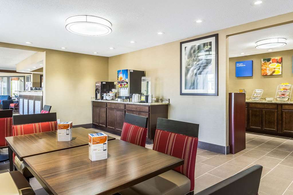 Comfort Inn Norwalk Sandusky - photo 32