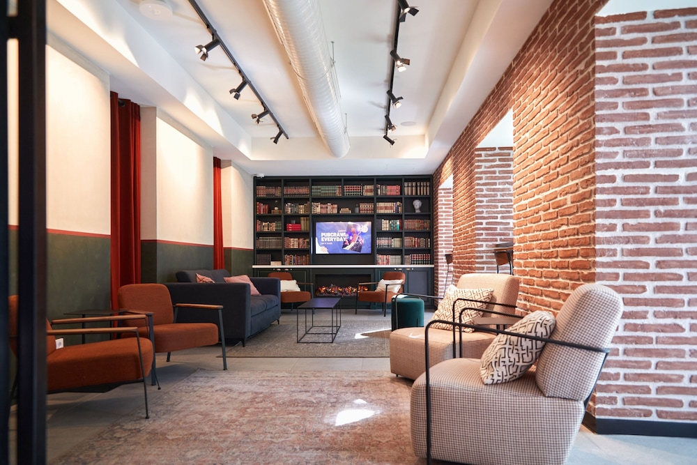 Latroupe Prado - carbon neutral hotel in Madrid