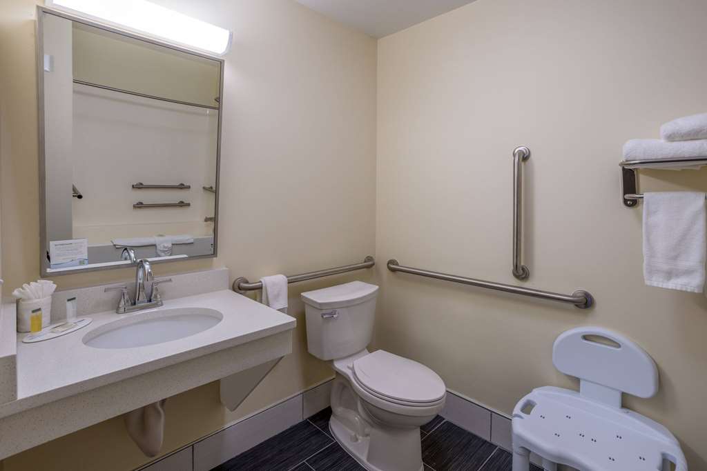 Days Inn by Wyndham Grayson - photo 31