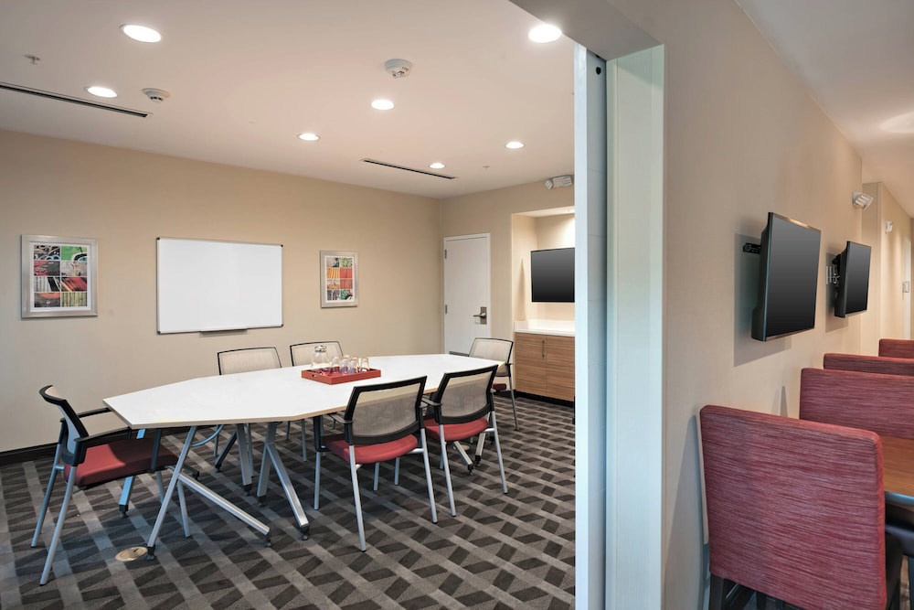TownePlace Suites by Marriott Austin South - photo 24