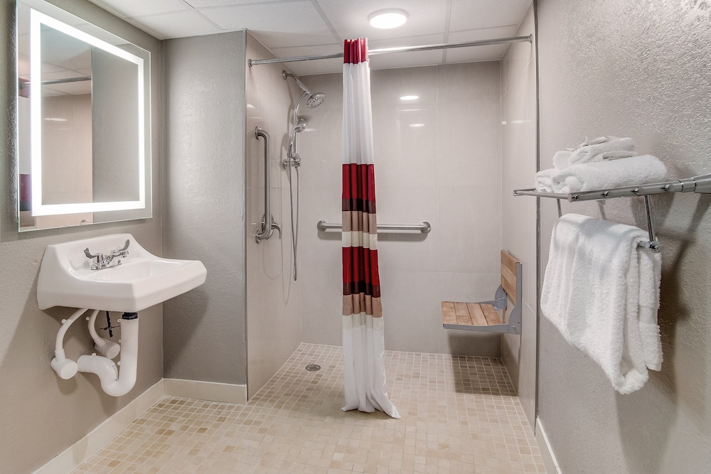 Red Roof Inn St George SC - photo 23